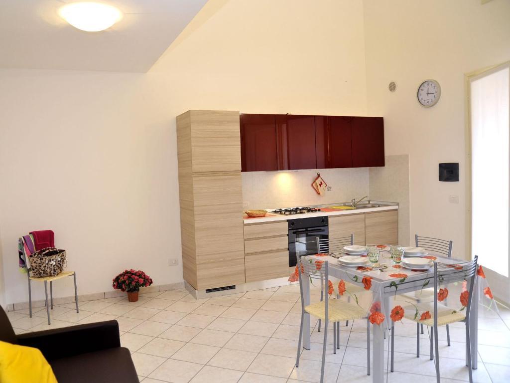 Residence Mediterraneo 利多尔德纳西奥尼 客房 照片
