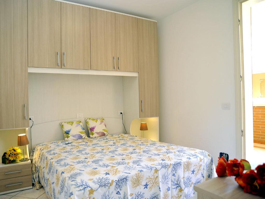 Residence Mediterraneo 利多尔德纳西奥尼 客房 照片